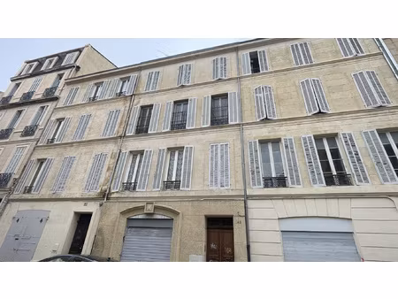 appartement t3 lumineux quartier longchamp  marseille 1300