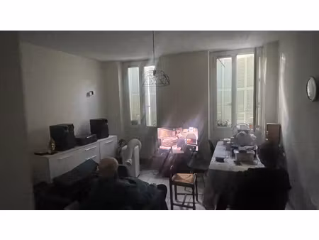 appartement t3 49 m2 marseille 13004 cinq avenues / ch