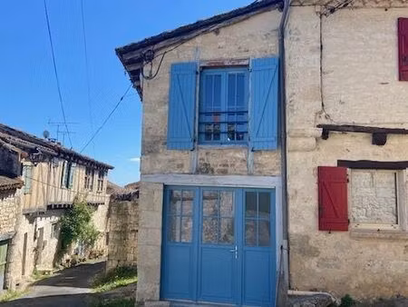 maison de village 2 pièces 30 m²