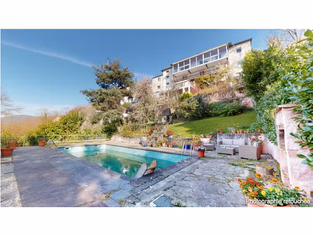 maison coublevie 158 m2