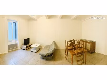 t2 meublé avec cour collective bessèges