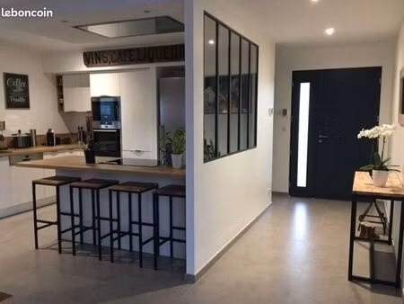 maison 5 pièces 93 m²