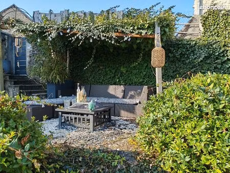 maison en pierre pleine de charme – 85 m² – pierres et poutres apparentes – cadre bucoliqu