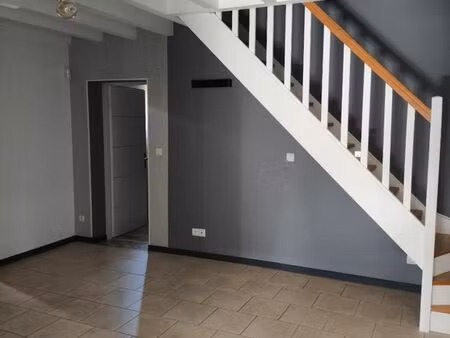 t4 110 m² avec jardin  terrasse et parking