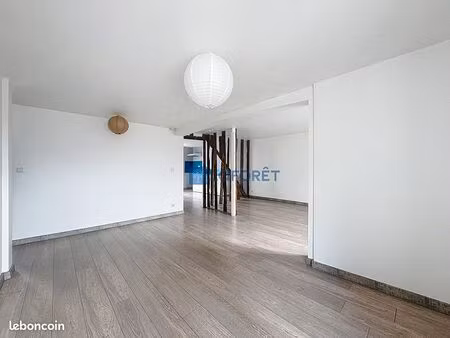 appartement 5 pièces 94 m²