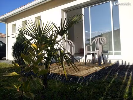 maison à louer. - le bien est géré par agence