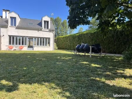 maison 5p style loft climatisation reversible cuisine equipée four plaque lave vaisselle