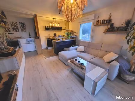 appartement 3 pièces 64 m²