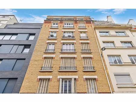 appartement paris 20 30 m² t-1 à vendre  250 000 €