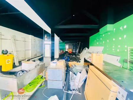 location locaux professionnels 200 m² à puteaux (92800)  150 000 €