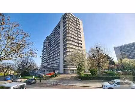 spacieux appartement 1 chambre avec terrasse