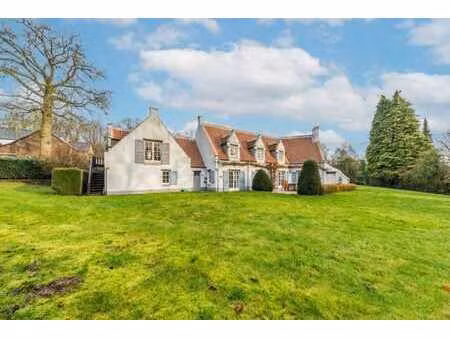 magnifique villa au calme - quartier de fiche