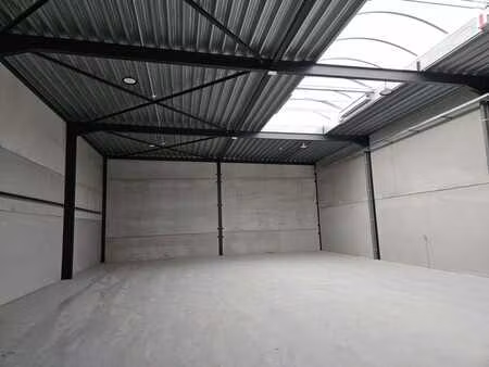 bâtiment pme 337 60 m² à louer charleroi