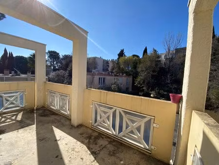 ecole infirmiere/pere soulas - appartement 2 pièces