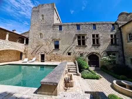 château uzès - 7 chambres - 1500m²