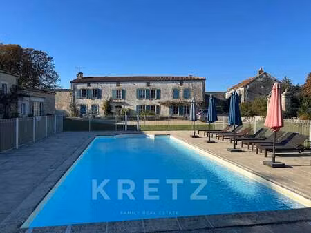 moulin à vendre à la rochelle : 1 590 000 € | 820m²