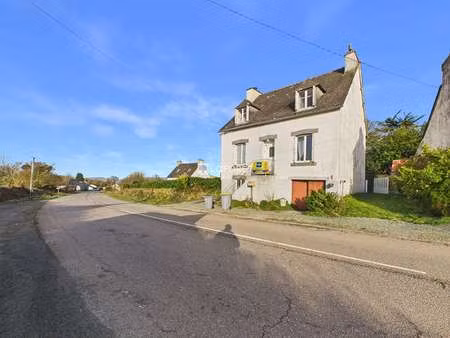 vente maison à lannédern (29190) : à vendre / 103m² lannédern