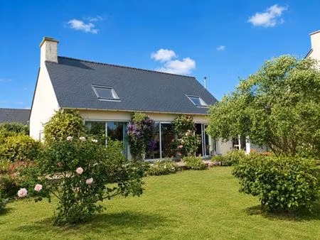vie de plain-pied à goulien  86 m2