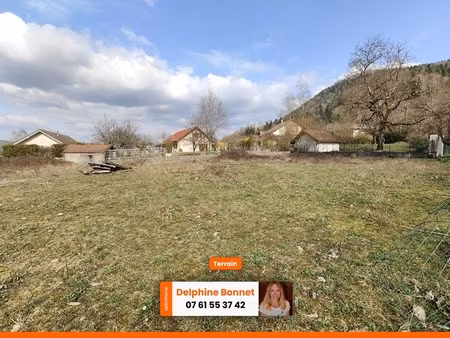 saint joseph de rivière  terrain à bâtir de 943 m² – cadre naturel privilégié