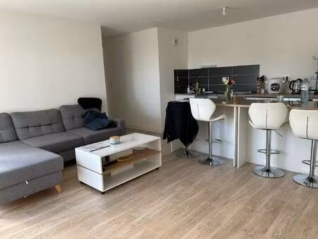 location appartement 3 pièces aux moutiers-en-retz (44760) : à louer 3 pièces / 61m² les m