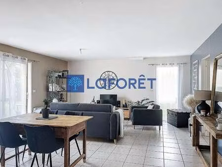 location maison aux touches (44390) : à louer / 83m² les touches