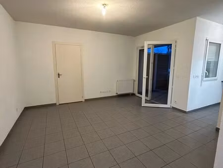 floirac - t3 avec balcon et parking