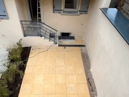 maison de village avec terrasse