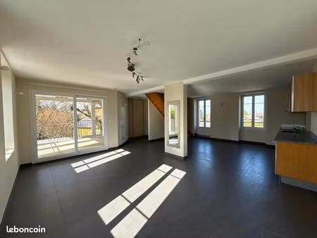 appartement 5 pièces 90 m²