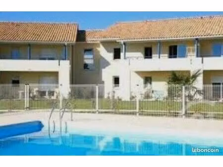 t3 rénové 55 m² – terrasse – piscine – 2 parkings – langon (résidence volutis)
