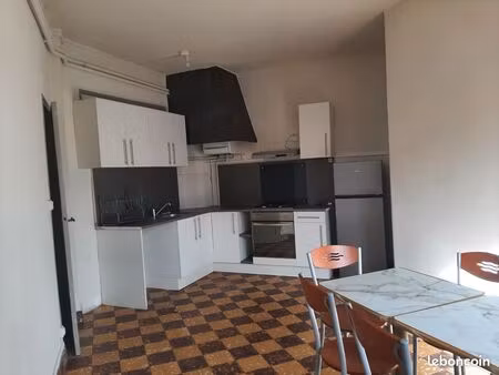 part loue t3 centre vigan