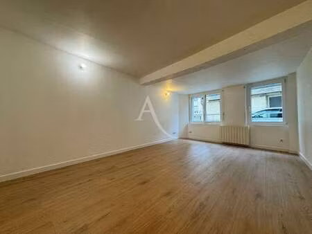 location maison à mayenne (53100) : à louer / 84m² mayenne