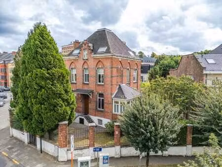idéal profession libérale - maison de caractère avec jardin