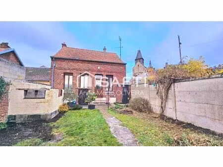ideal 1er achat ou investisseur : maison individuelle de village de 4 pièces avec courette