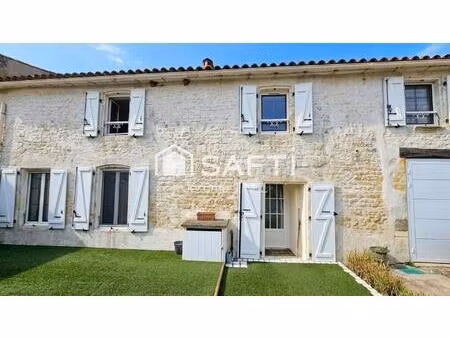 charentaise pleine de charme avec piscine