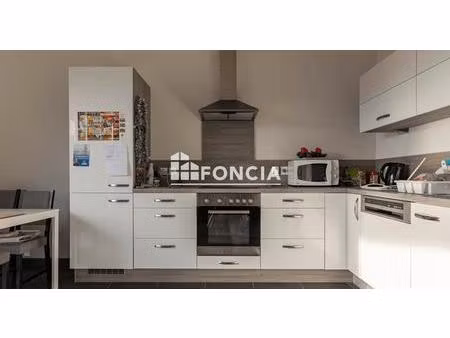 2 pieces avec terrasse plein sud - etage eleve - vue degagee