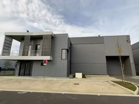 local d'activite a vendre