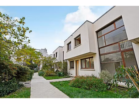 paris 19 : maison de 112.32m²