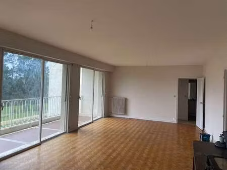 location appartement 4 pièces à avrillé (49240) : à louer 4 pièces / 110m² avrillé