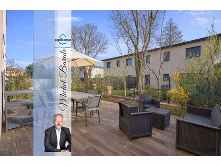 appartement en rez de jardin  4 chambres  terrain de 180m2 et grande terrasse à franchevil