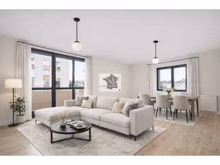 t5 modulable avec balcon dans une copropriété prochainement