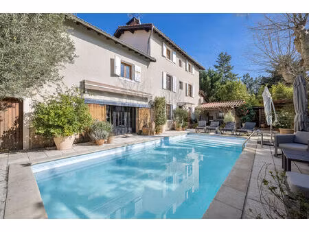 vente maison 8 pièces 275 m² saint-bernard (01600)