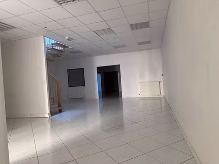 à louer bureau 310 m² – 2 567 € |maxéville