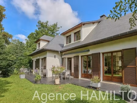 maison rénovée haut de gamme à l'etang la ville