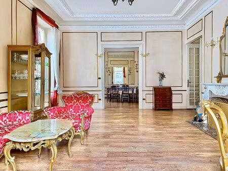 musiciens - l'élégance d'une villa de la renaissance italienne au coeur de la ville