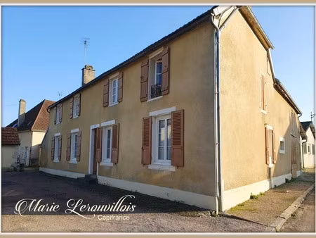 vente maison 7 pièces 124 m² à chaource (10210)  79 000 €