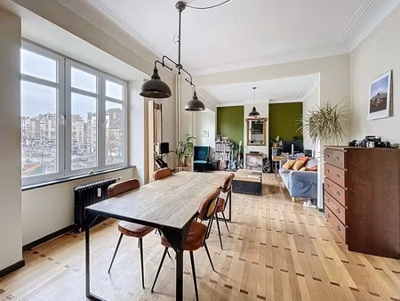 appartement te huur in laken met 1 slaapkamer