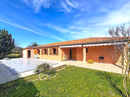 villa t6 à vendre à verniolle avec piscine / quartier prisé au fond d'une impasse