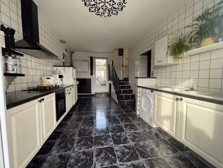 vente maison 5 pièces 152 m² à guise (02120)  127 000 €