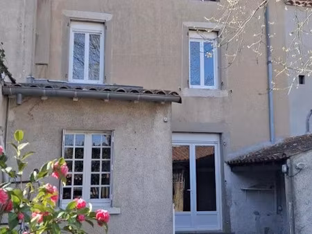 vente maison 4 pièces 140 m² à mazamet (81200)  156 000 €