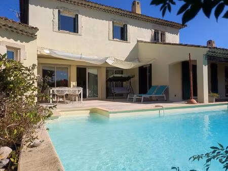 lorgues  maison d'architecte de 217 m² sur 1540 m² de terrain